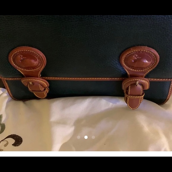 Purse - Picture 1 of 3